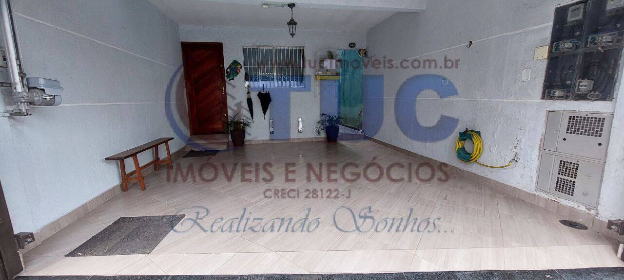 Casa à venda com 4 quartos, 149m² - Foto 2